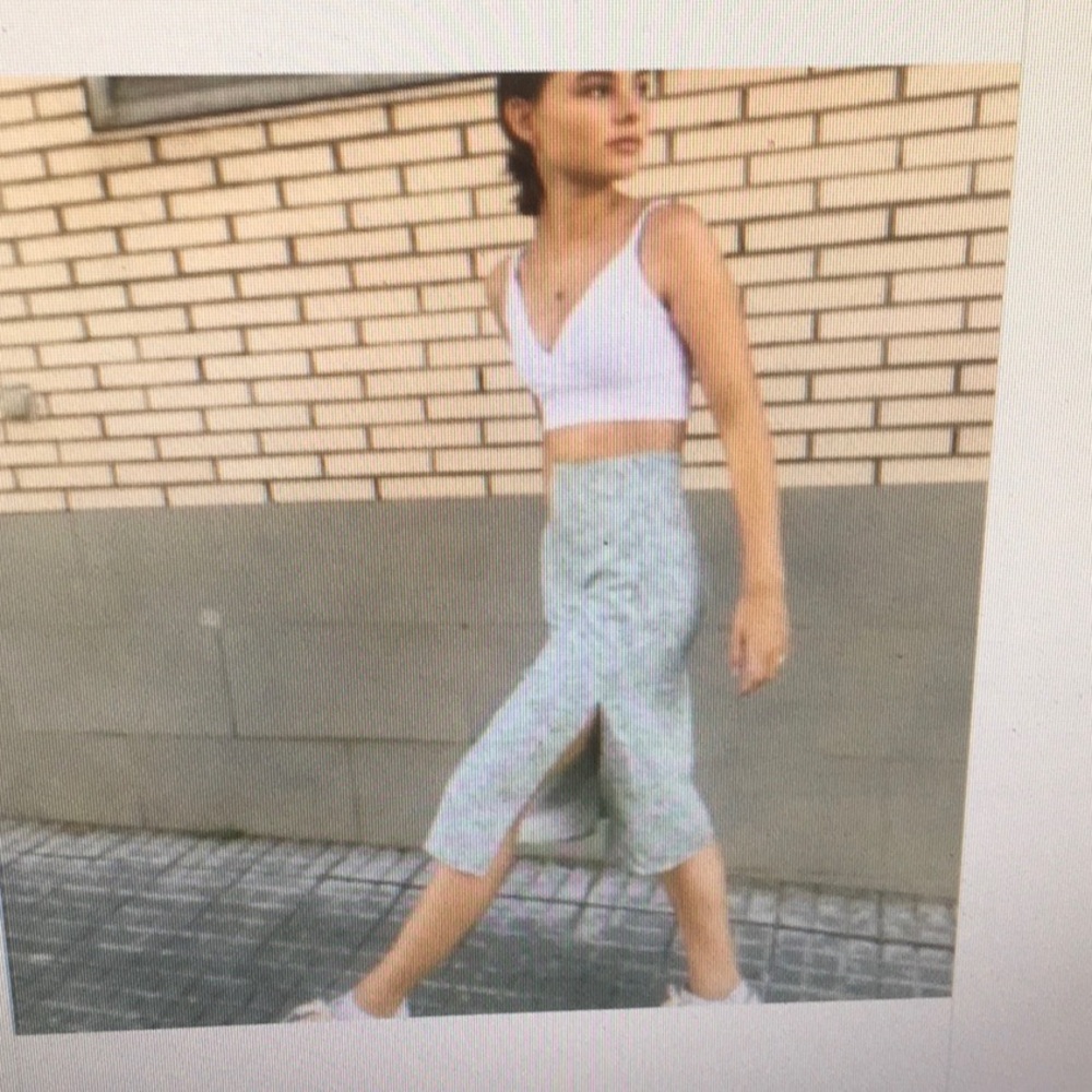 BRANDY MELVILLE- JOHN GALT/ SEAGLASS FLORAL MIDI SKIRT
